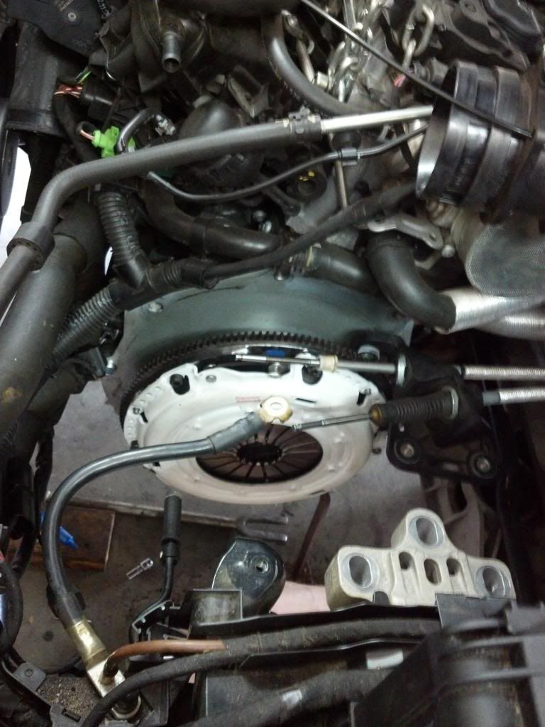 Clutch install + pics of what your TOB squeal is doing VW GTI MKVI