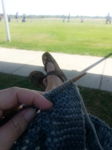 golf mom knitting