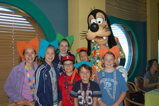 Goofy breakfast disney magic