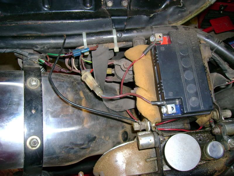 where does this black wire go? Jockey Journal Forum