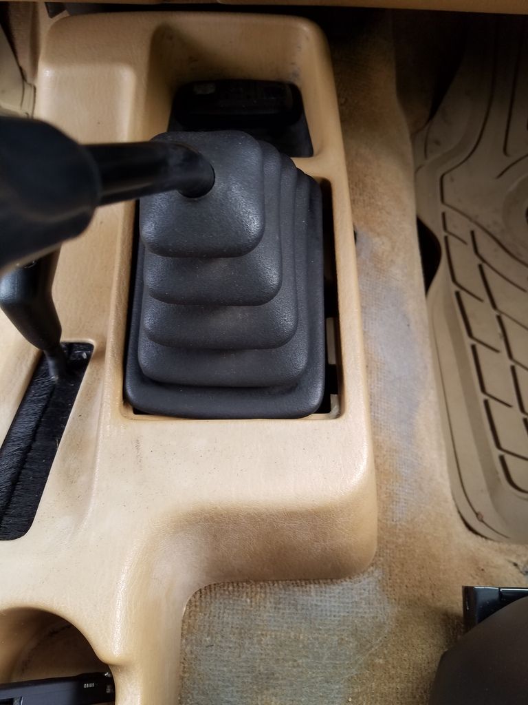 1998 TJ Loose shifter boot