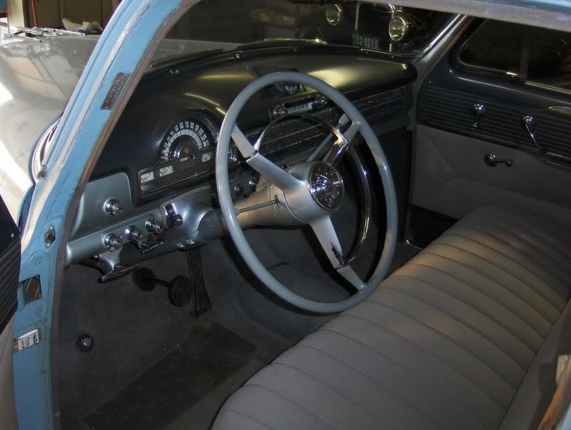 52olds98_before_interior1.jpg