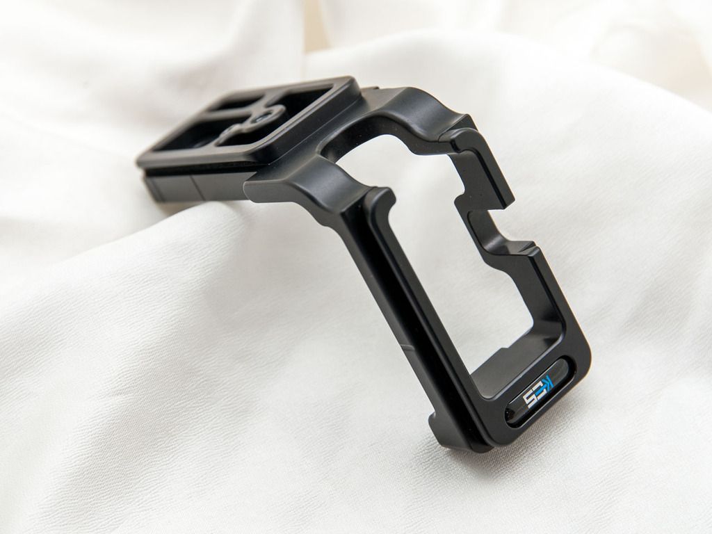 IMAGE: http://i86.photobucket.com/albums/k112/RossH/Canon%206D%20Kirk%20-%2001_zpskoz4ofr7.jpg