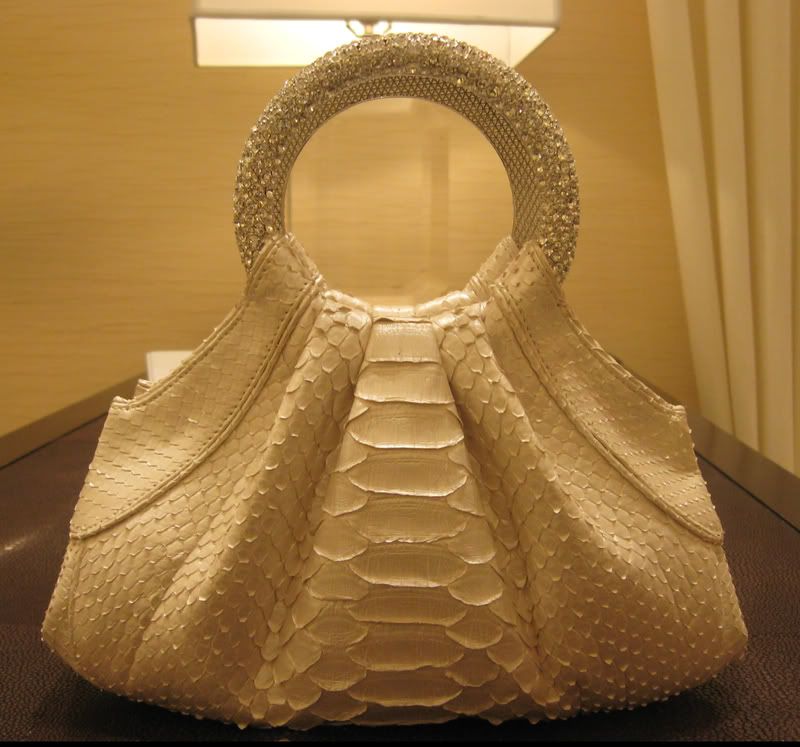 JUDITH LEIBER: the blaze bag JUDITH LEIBER: the blaze bag