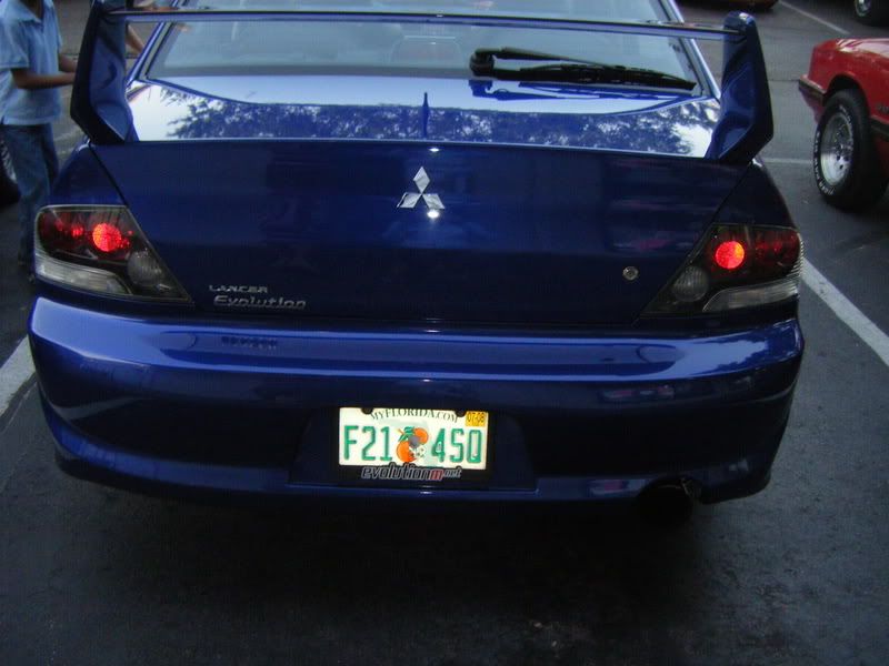 http://i86.photobucket.com/albums/k117/matty240sx/cars093.jpg