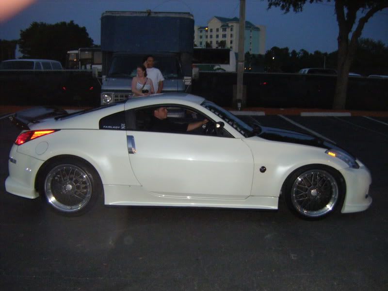 http://i86.photobucket.com/albums/k117/matty240sx/cars102.jpg