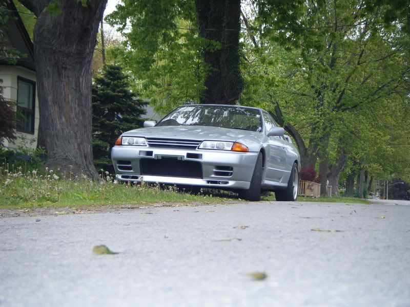 http://i86.photobucket.com/albums/k117/matty240sx/gtr005.jpg