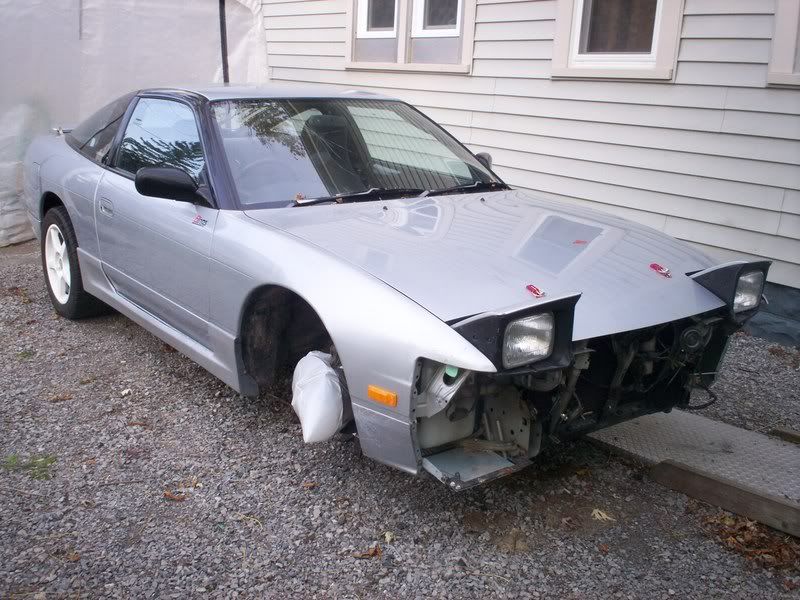 http://i86.photobucket.com/albums/k117/matty240sx/turbo180013.jpg