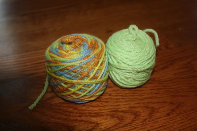 Lator Gator yarn 2 1/2 total oz Lator Gator yarn 2 1/2 total oz