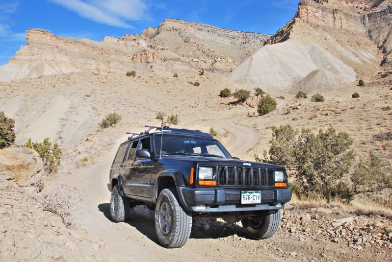 Jeep xj rear shock bolt broke #3