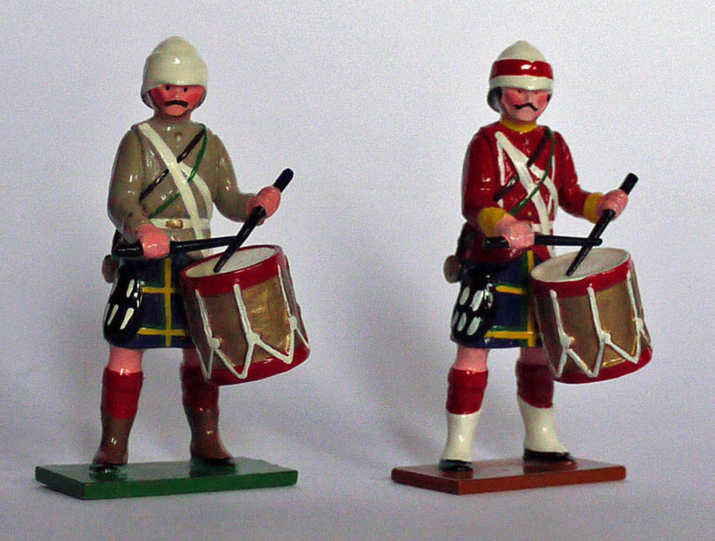 DRUMMERS-GORDONHIGHLANDERS.jpg