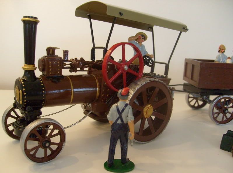 TROPHY-BOERWARTRACTOR2.jpg