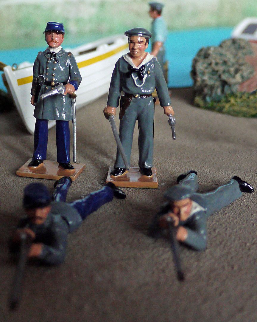 ACW42OFFICERwithBOSUN.jpg