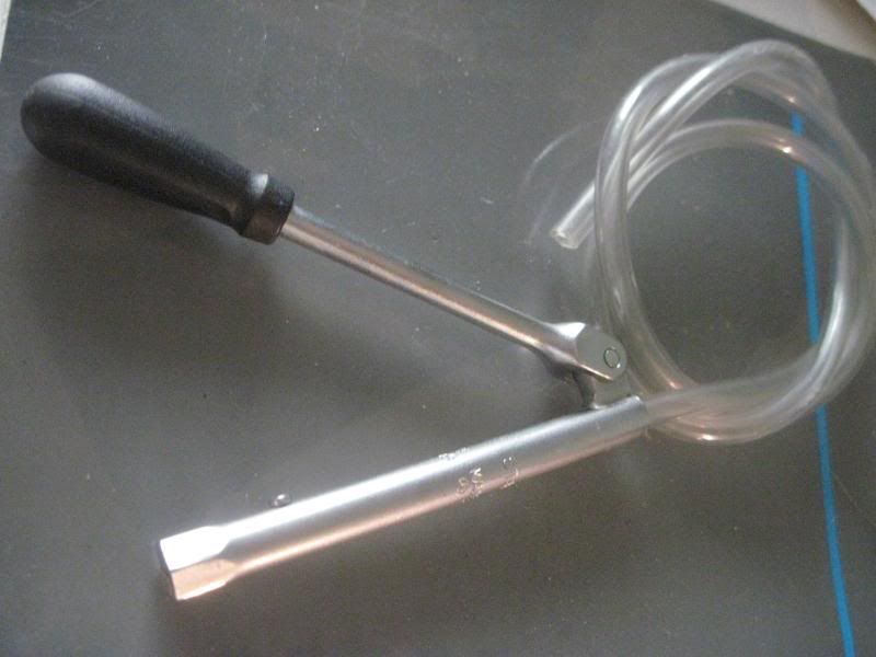 MB factory brake bleeder tool (140 589 03 09 00) MercedesBenz Forum