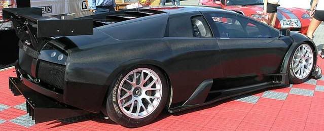 pkw_lambo_murcielago_carbon2004_10.jpg