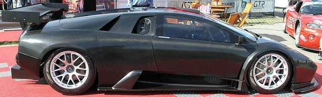 pkw_lambo_murcielago_carbon2004_11.jpg