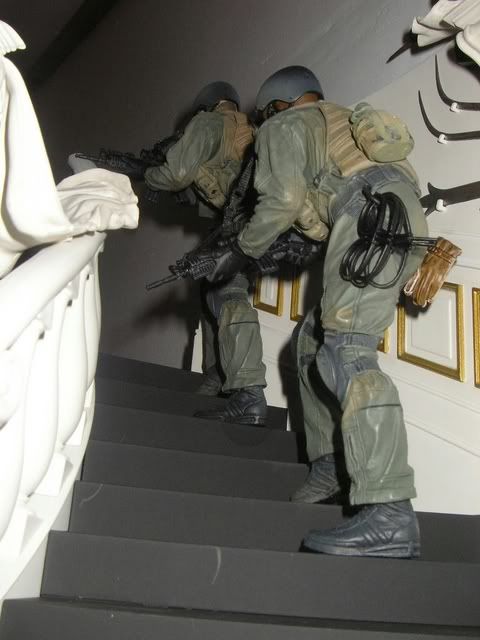 milstairs2