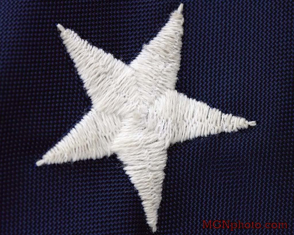 IMAGE: http://i86.photobucket.com/albums/k95/mgnphoto/MGNphoto_4932.jpg